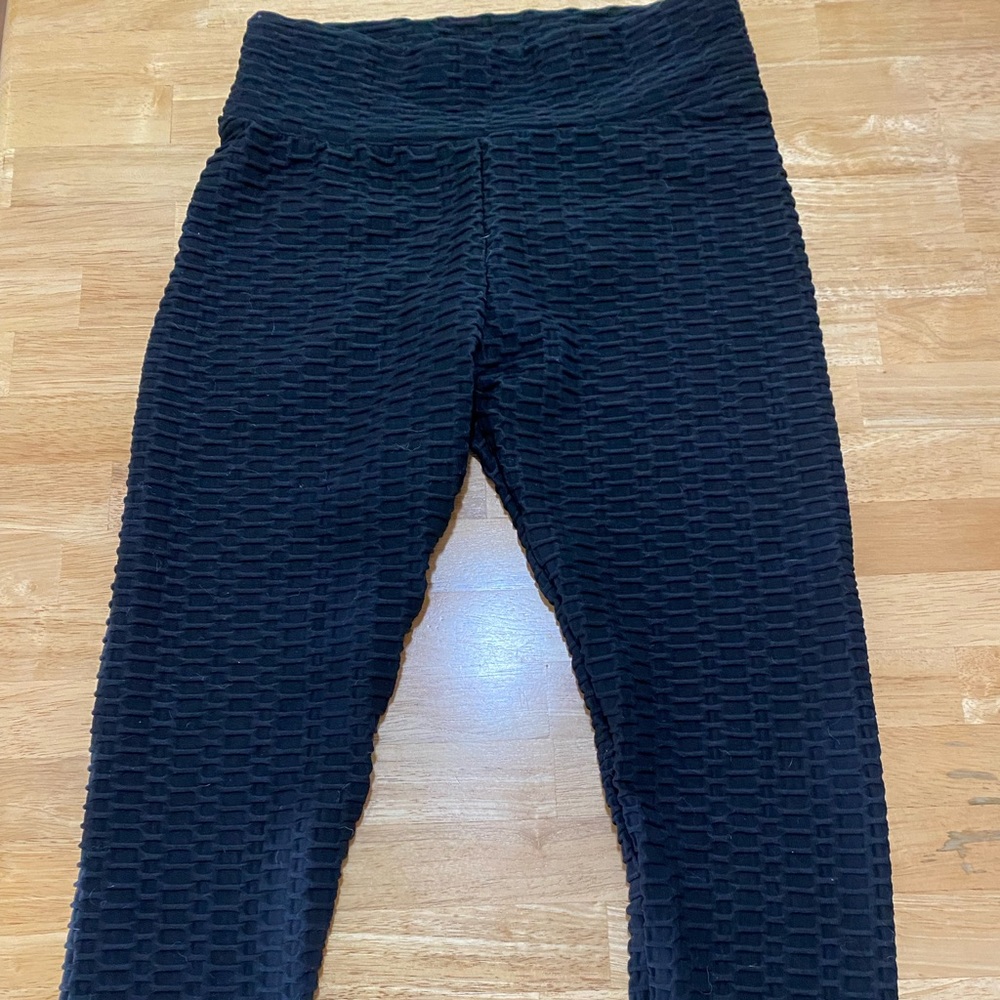 Famous tiktok leggings!